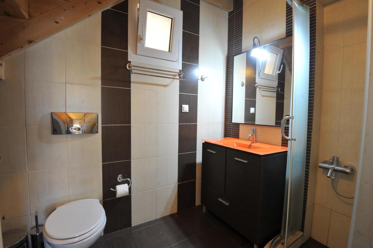 Villa Theodora View Apartments Zeys อายีโอส เยออร์ยิโอส ปากอน ภายนอก รูปภาพ